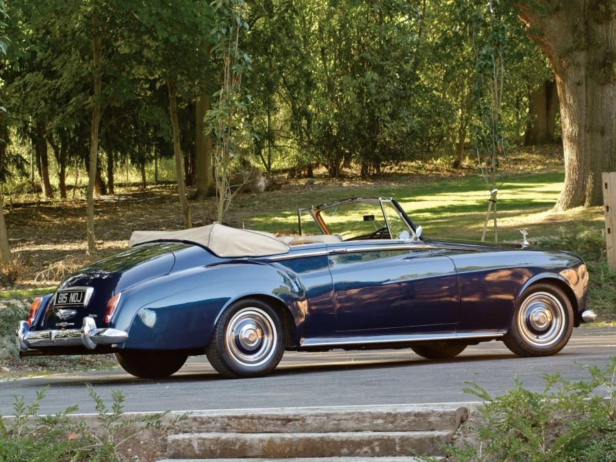  Rolls-Royce Silver Cloud Drophead Coupe 1962 года  (UK) (фото 3 из 11)